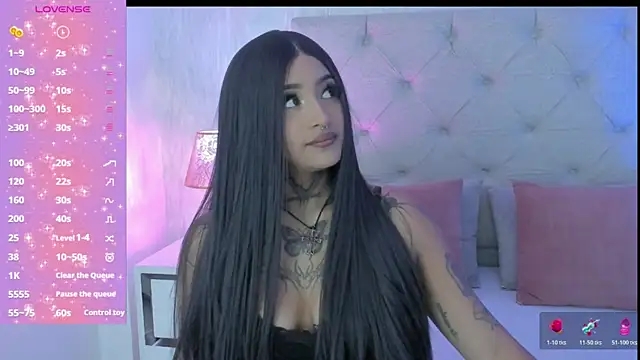 goth tasha online show from April 15, 2026, 7:29 pm