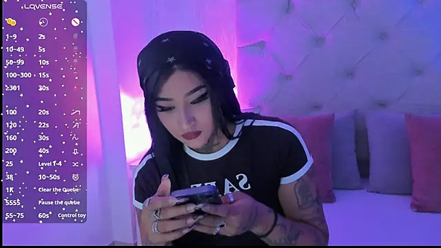 Snapshot of goth_tasha chatting on May 20, 2026, 12:35 pm goth tasha online show from May 20, 2026, 12:35 pm