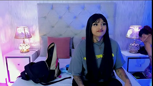 Snapshot of goth_tasha chatting on April 18, 2026, 1:35 pm goth tasha online show from April 18, 2026, 1:35 pm