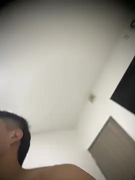 Snapshot of MaxxxSteil chatting on March 19, 2025, 7:27 pm MaxxxSteil online show from March 19, 2025, 7:27 pm