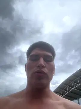 Snapshot of MaxxxSteil chatting on September 22, 2025, 9:10 pm MaxxxSteil online show from September 22, 2025, 9:10 pm