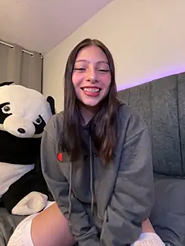 Dirty-Bunnyyy online show from October 15, 2025, 6:11 am