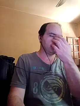 Snapshot of Jovissoares7ye chatting on April 11, 2026, 4:10 pm Jovissoares7ye online show from April 11, 2026, 4:10 pm