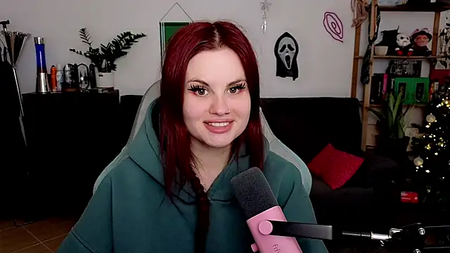 Della Ideal online show from January 5, 2026, 6:11 pm