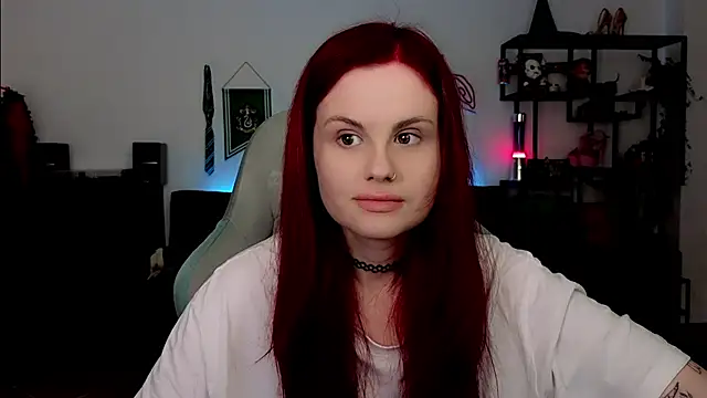 Snapshot of Della_Ideal chatting on March 10, 2026, 6:34 pm Della Ideal online show from March 10, 2026, 6:34 pm