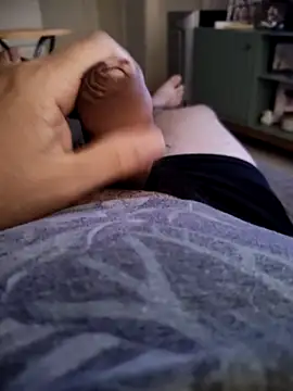 Snapshot of Flati chatting on January 14, 2026, 3:37 pm Flati online show from January 14, 2026, 3:37 pm