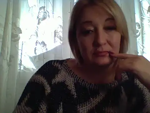 Snapshot of ArielXLoveresss chatting on February 25, 2025, 11:32 am ArielXLoveresss online show from February 25, 2025, 11:32 am