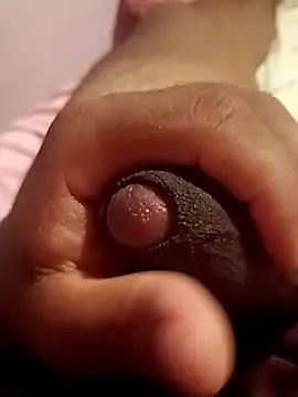 Snapshot of Safadoo2025 chatting on February 1, 2026, 5:55 pm Safadoo2025 online show from February 1, 2026, 5:55 pm