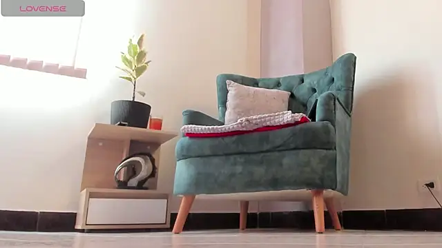 martina soto online show from March 4, 2026, 1:19 pm