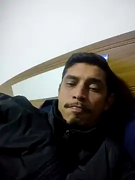 Snapshot of deivit61 chatting on June 19, 2026, 3:23 am deivit61 online show from June 19, 2026, 3:23 am
