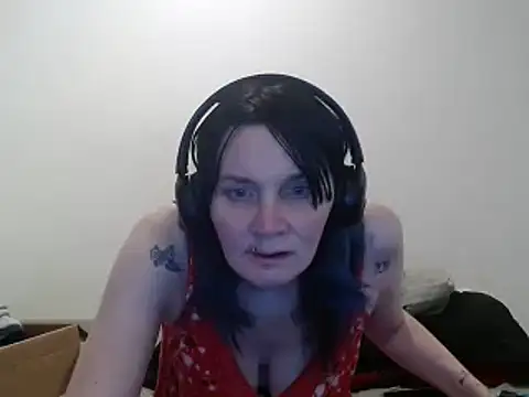 Hotmodel1984 online show from June 11, 2026, 3:14 am