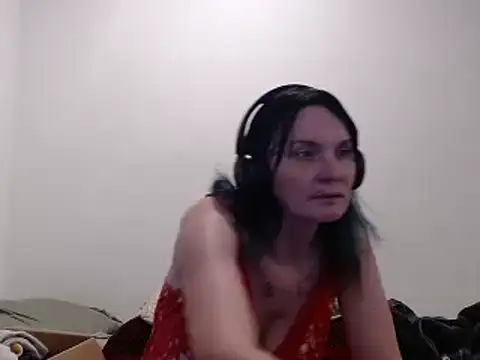 Hotmodel1984 online show from June 18, 2026, 1:59 am