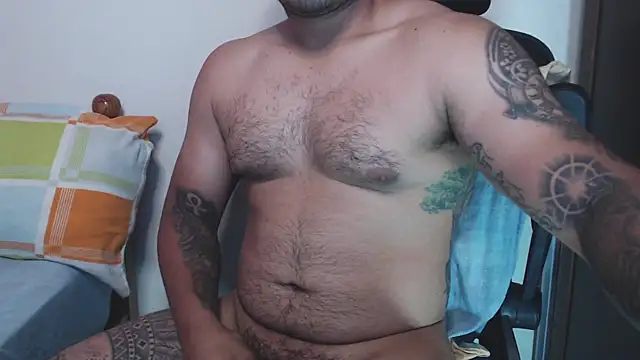 maxflurry  online show from July 27, 2026, 10:44 am