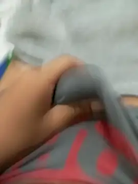 maynor1233 online show from October 21, 2025, 9:47 pm