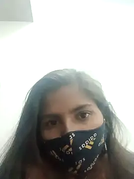 heena-3678 online show from March 17, 2025, 9:44 am