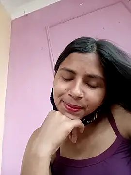 heena-3678 online show from April 5, 2026, 11:50 am