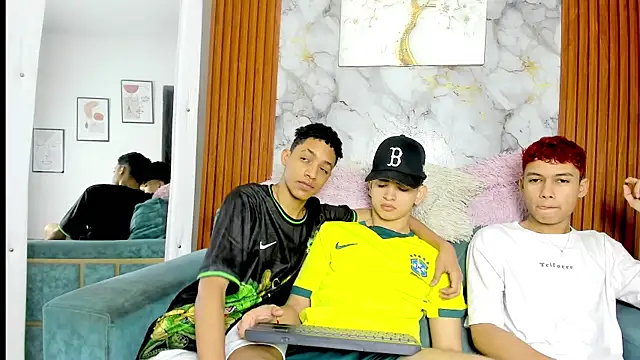 KING OFF BOYS online show from May 26, 2026, 2:59 pm