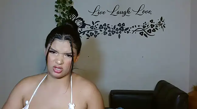 Snapshot of Adele_Adkins19 chatting on March 12, 2025, 6:32 pm Adele Adkins19 online show from March 12, 2025, 6:32 pm