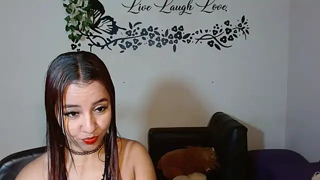 Snapshot of alexaa_gibson1 chatting on March 22, 2025, 12:46 pm alexaa gibson1 online show from March 22, 2025, 12:46 pm