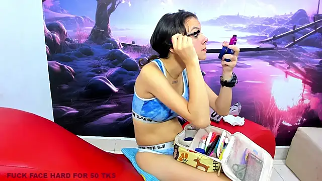 hot littlenaughty online show from March 6, 2025, 4:28 pm