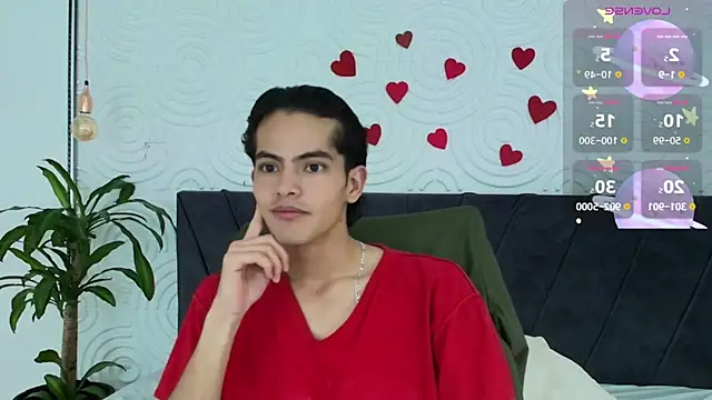 Maximoherrera 16 online show from May 26, 2026, 12:14 pm