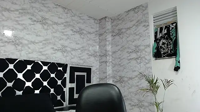 Snapshot of Maximoherrera_16 chatting on February 27, 2025, 10:01 am Maximoherrera 16 online show from February 27, 2025, 10:01 am