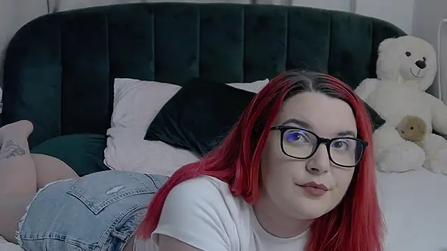 KailyKay online show from June 29, 2026, 6:07 pm