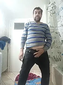 Snapshot of Openmind_42 chatting on November 8, 2025, 3:04 pm Openmind 42 online show from November 8, 2025, 3:04 pm