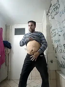 Snapshot of Openmind_42 chatting on November 7, 2025, 3:05 pm Openmind 42 online show from November 7, 2025, 3:05 pm