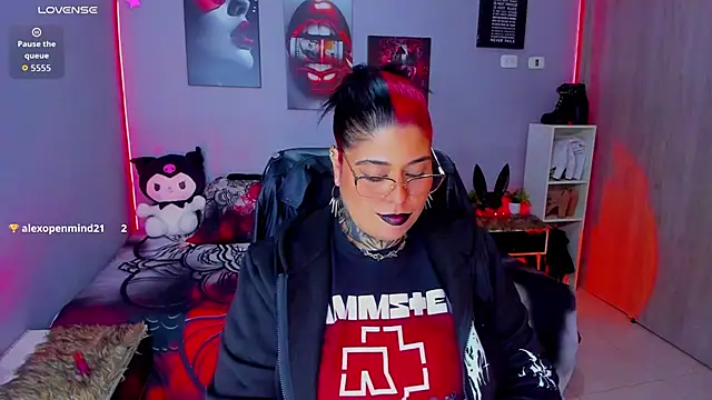 Veronika metal online show from October 20, 2025, 8:09 pm