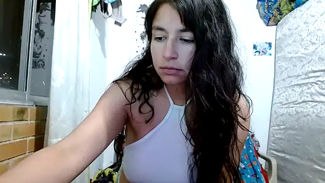 Escarcha-blue online show from February 15, 2026, 12:22 am