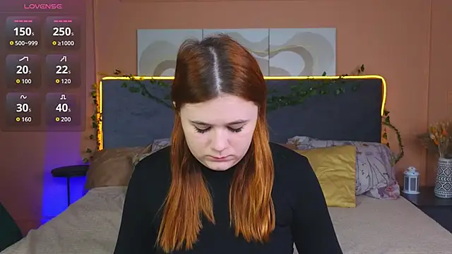 Eva Starlight online show from December 4, 2025, 4:11 am