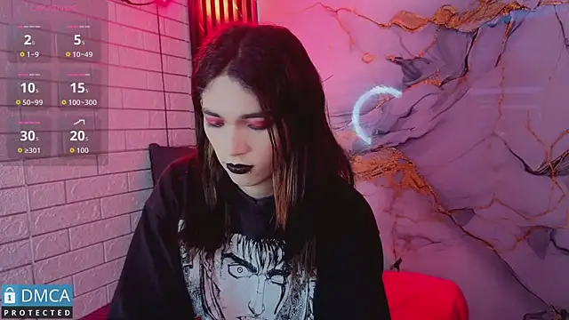 MaeveKuro online show from June 16, 2026, 3:06 am