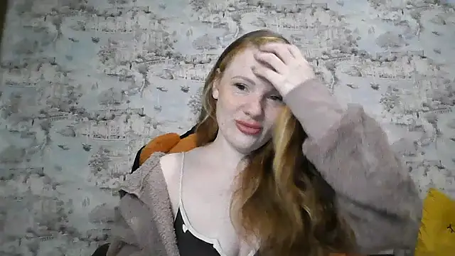 Eveline May online show from October 5, 2025, 4:09 pm