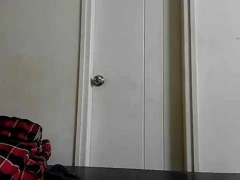 Snapshot of fitbuddy1 chatting on March 18, 2026, 6:42 pm fitbuddy1 online show from March 18, 2026, 6:42 pm