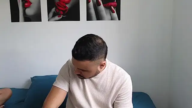 Snapshot of khalidferrer chatting on March 3, 2025, 12:39 pm khalidferrer online show from March 3, 2025, 12:39 pm