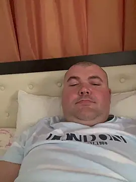 Snapshot of caschetao chatting on October 12, 2025, 11:22 am caschetao online show from October 12, 2025, 11:22 am