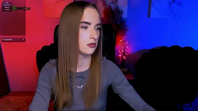 doll vey online show from November 30, 2025, 8:09 pm