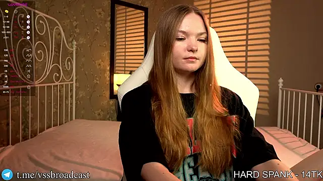 CuteStella  online show from February 19, 2026, 3:36 am