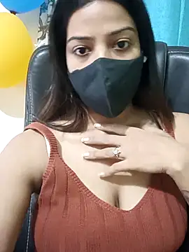 CRAZY  BITE online show from November 22, 2025, 12:59 pm