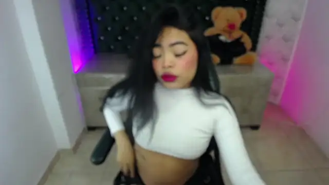 Sarah evansm online show from December 20, 2025, 1:36 pm