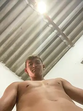 Snapshot of Babyalienqm chatting on January 18, 2026, 11:13 am Babyalienqm online show from January 18, 2026, 11:13 am