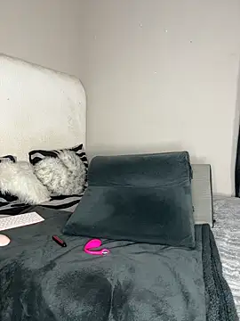 Snapshot of PrincessTamara chatting on December 4, 2025, 9:36 pm PrincessTamara online show from December 4, 2025, 9:36 pm