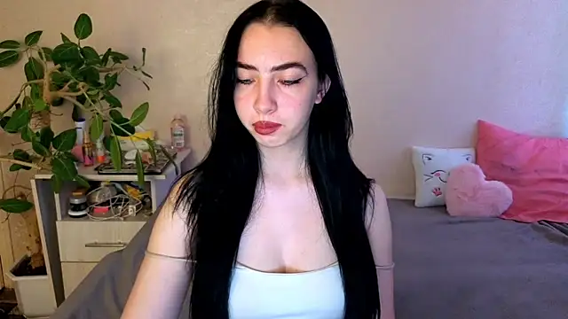 WildKittenX  online show from June 21, 2026, 3:56 am