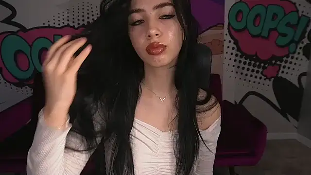 WildKittenX  online show from September 11, 2025, 5:40 am