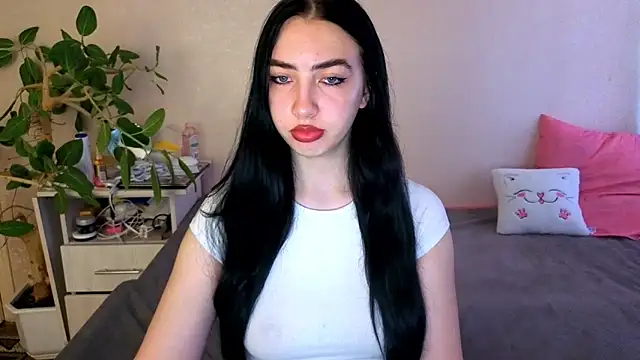 WildKittenX  online show from June 11, 2026, 3:58 am