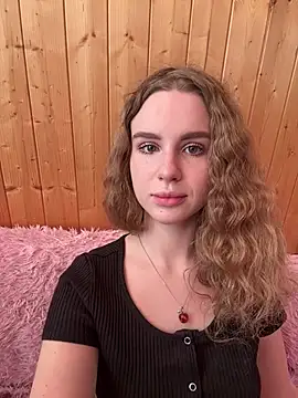 Snapshot of nemesidaM chatting on February 21, 2026, 12:07 pm nemesidaM online show from February 21, 2026, 12:07 pm