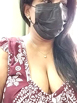 Snapshot of abinaya26 chatting on March 25, 2026, 6:57 am abinaya26 online show from March 25, 2026, 6:57 am