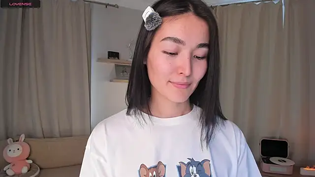 Snapshot of RanelDiva chatting on February 19, 2026, 8:33 am RanelDiva online show from February 19, 2026, 8:33 am