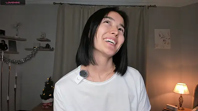 RanelDiva online show from December 18, 2025, 9:03 am